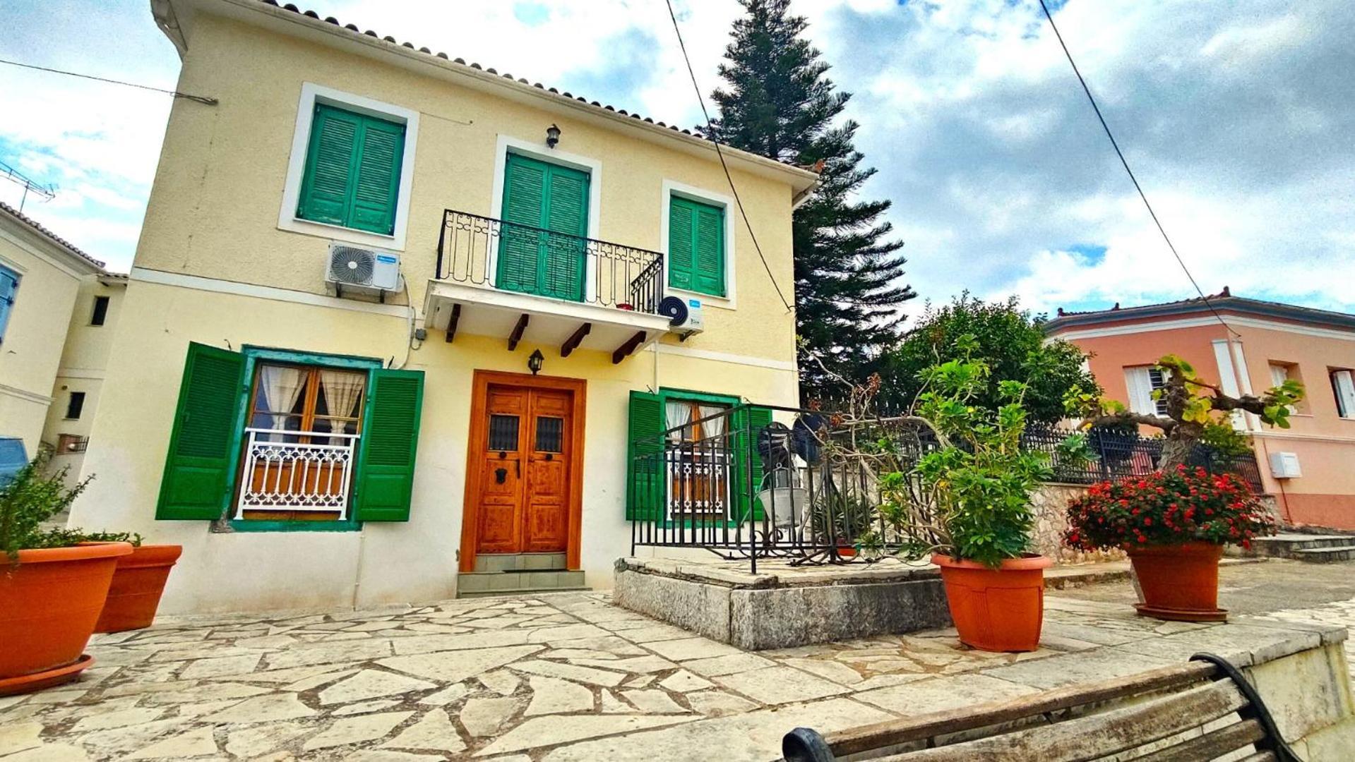 My Traditional Home Galaxídhion Exterior foto